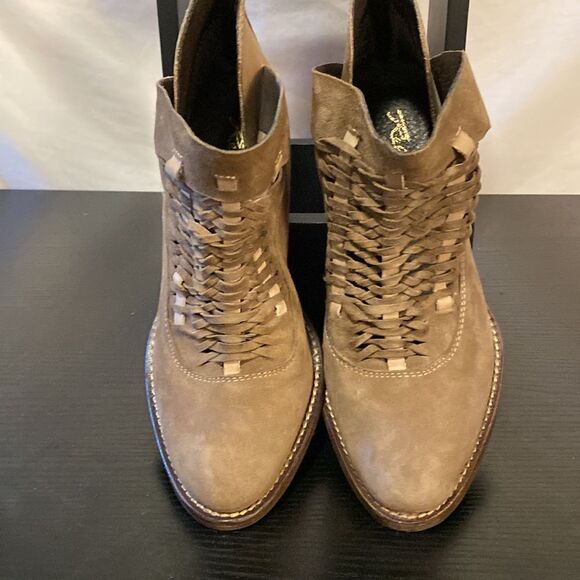 Rebels woven taupe suede/leather back zipper ankle boots size 7.5 - Picture 3 of 6